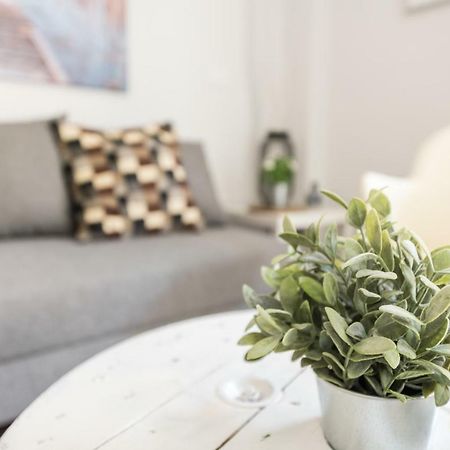 2 Habitaciones Apartamento Temporada En Lucero مدريد المظهر الخارجي الصورة
