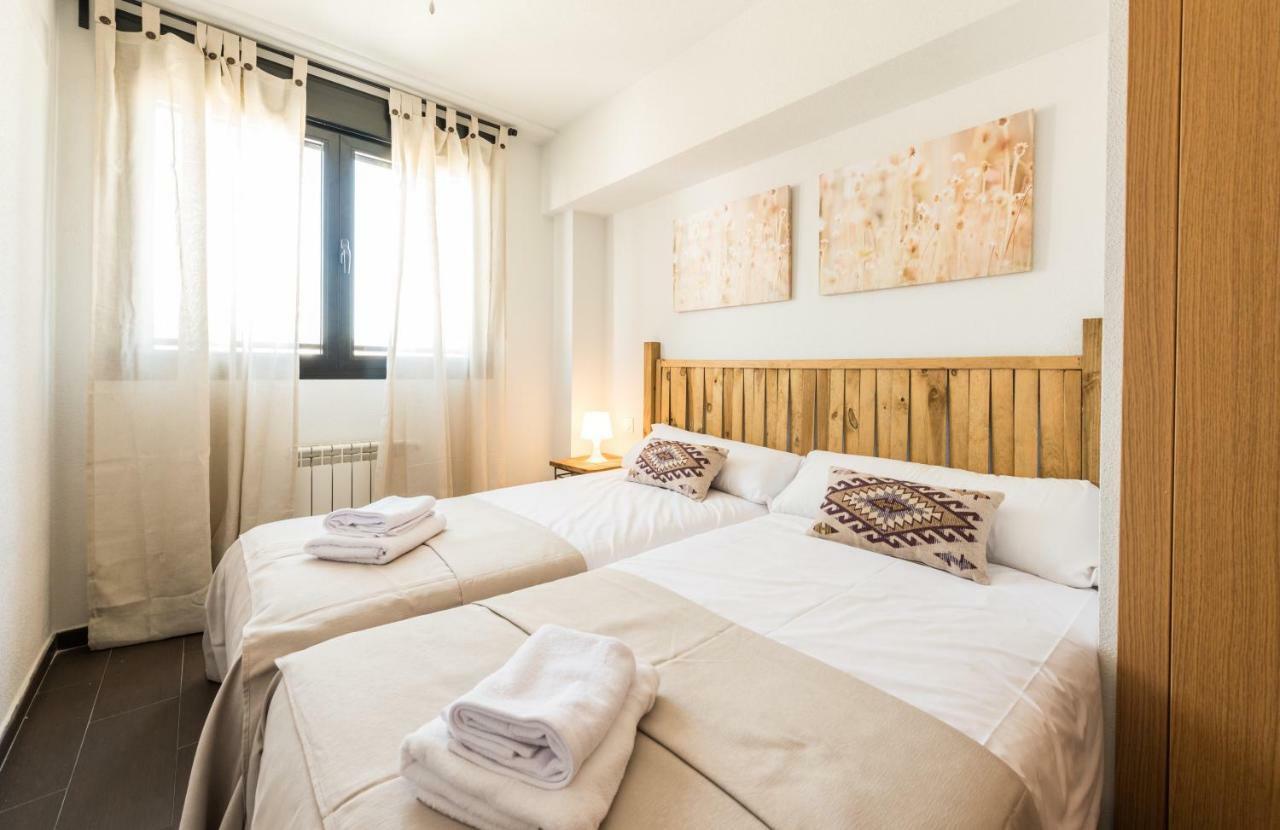 2 Habitaciones Apartamento Temporada En Lucero مدريد المظهر الخارجي الصورة