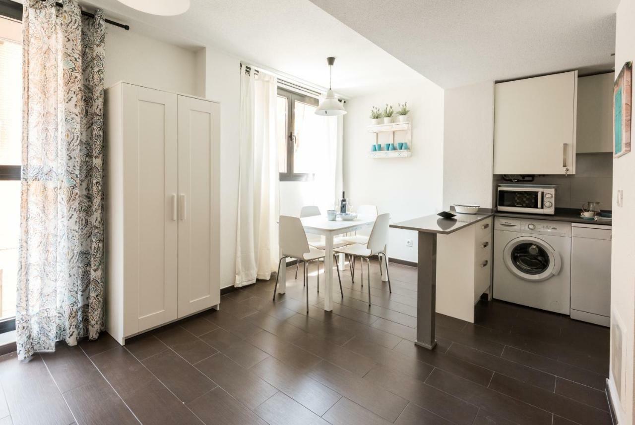 2 Habitaciones Apartamento Temporada En Lucero مدريد المظهر الخارجي الصورة