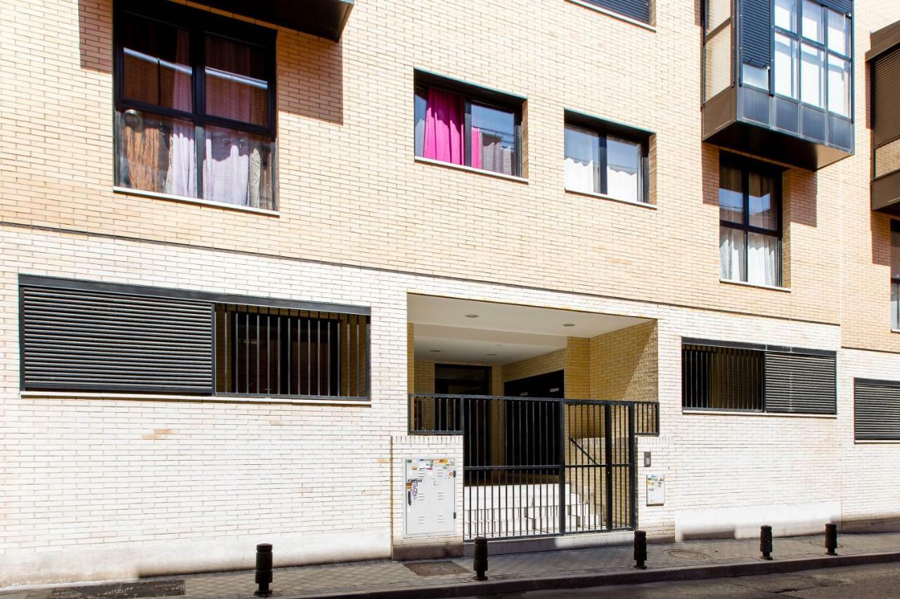 2 Habitaciones Apartamento Temporada En Lucero مدريد المظهر الخارجي الصورة